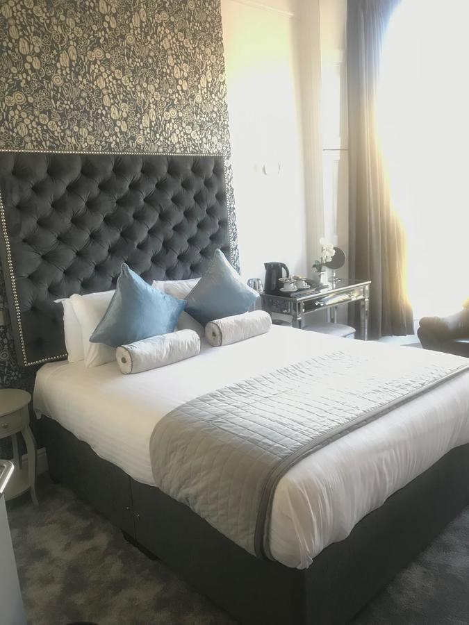 Clifton House Bed & Breakfast Bristol