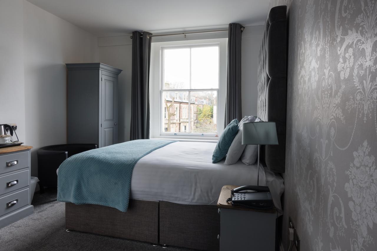 Clifton House Bed & Breakfast
