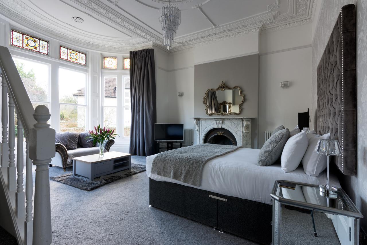 Clifton House Bed & Breakfast 4*